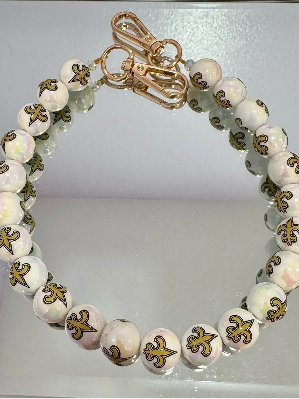 New White Bead Bag Chain 18 inches with Gold Fleur-de-Lis Accents